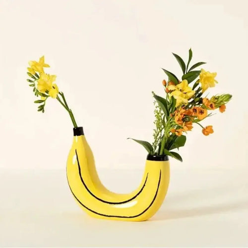 BANANA VASE50/50